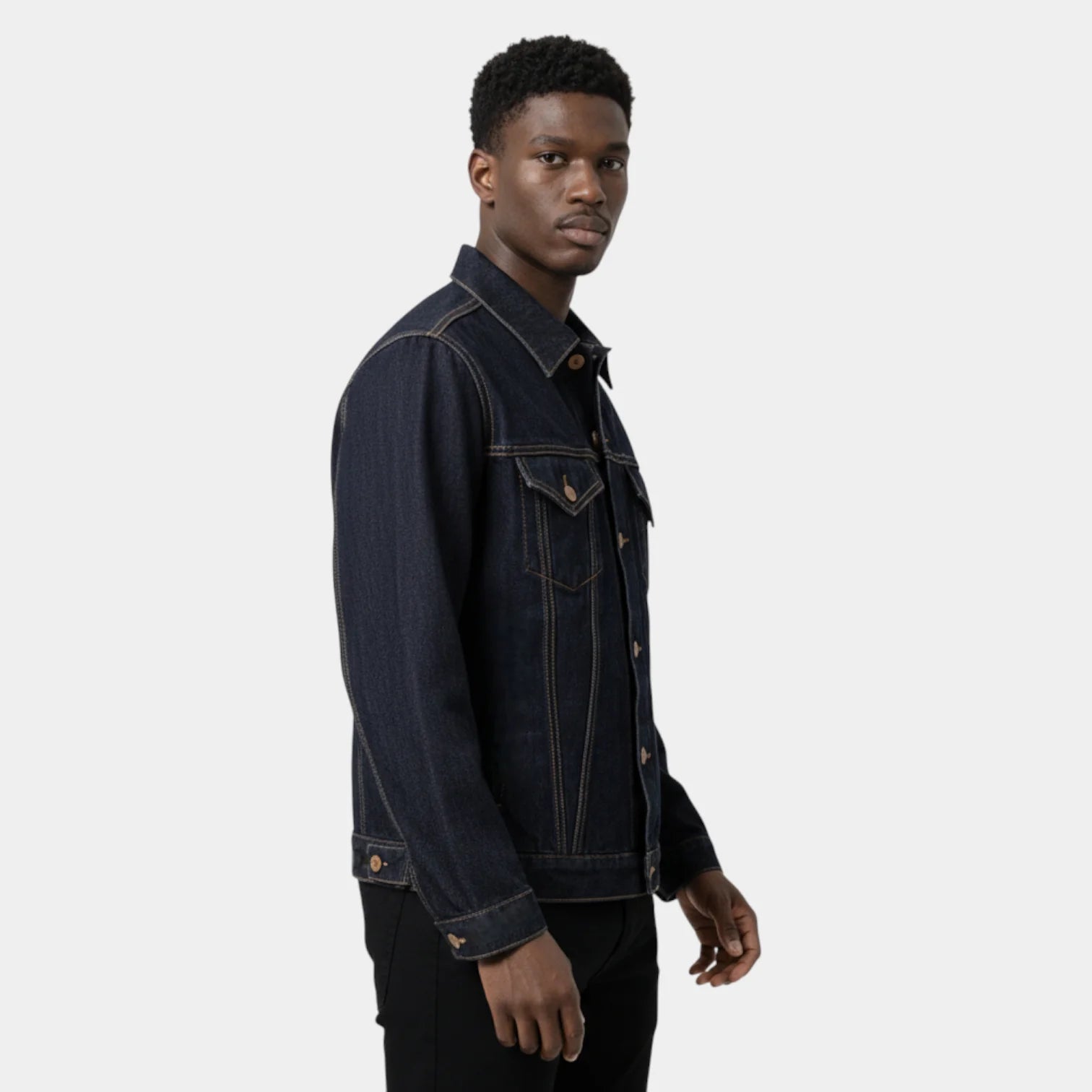 Men's Denim Jacket – Classic Trucker Style with Chest Flap Pockets for All Seasons 1