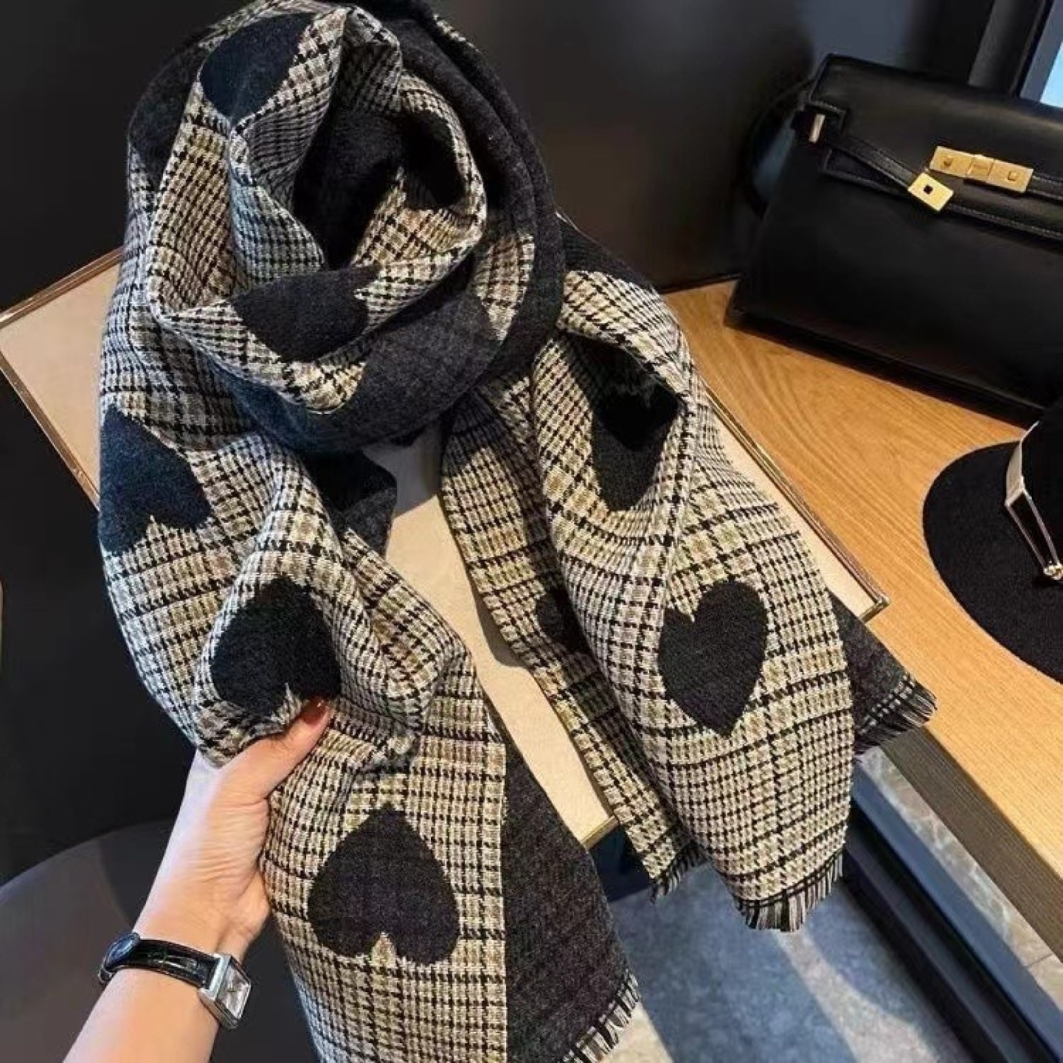 Reversible Plaid Scarf with Tassels - Cozy Double-Sided Accessory for Cold Weather 6