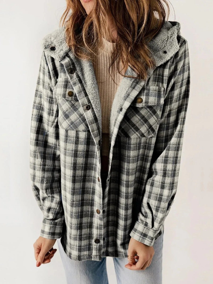 Women's Hooded Plaid Jacket – Cozy Design with Button Closure for Autumn 1