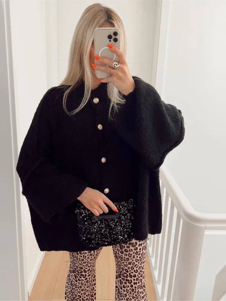 Women's Oversized Knit Cardigan – Button Front with Ribbed Neckline for Casual Wear 5