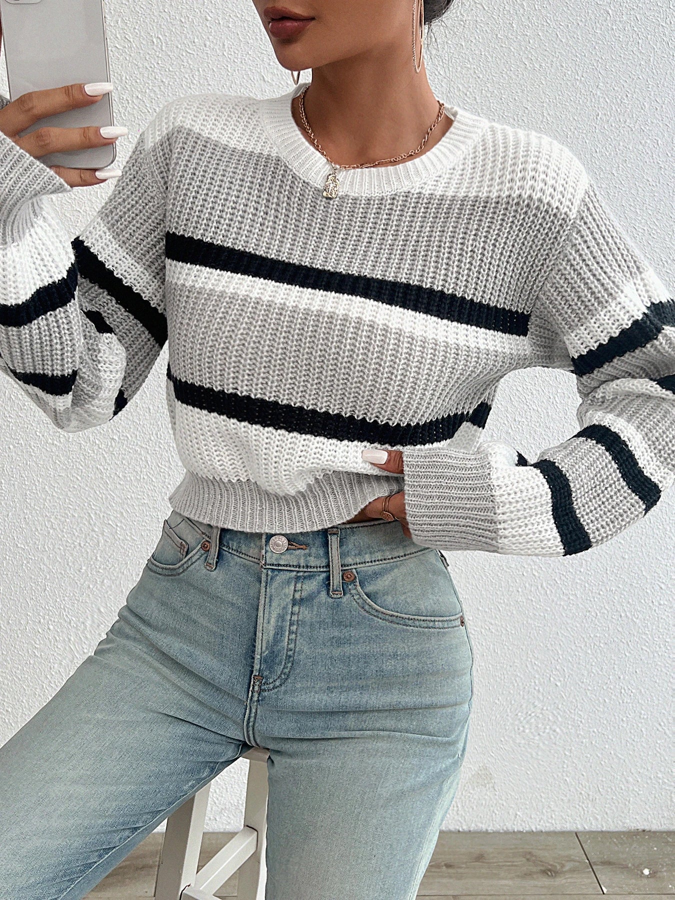 Women's Oversized Striped Sweater – Cozy Knit with Drop Shoulders for Autumn/Winter 5