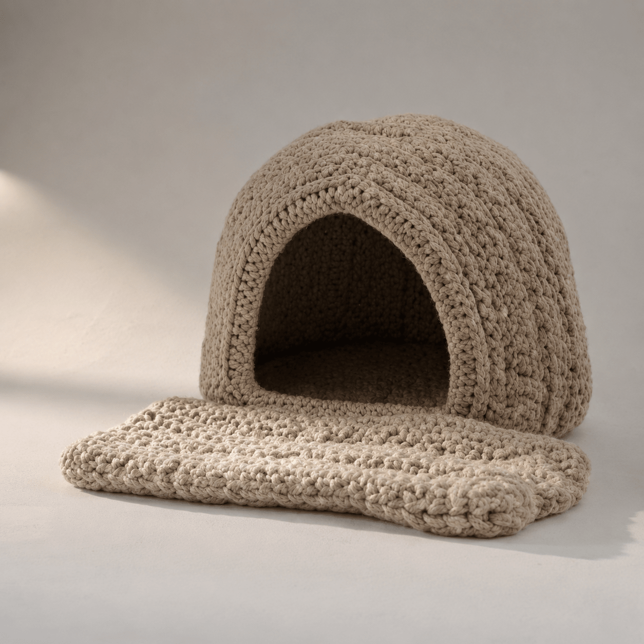 Serenity Knit Pet Cave & Mat - We are MFEO