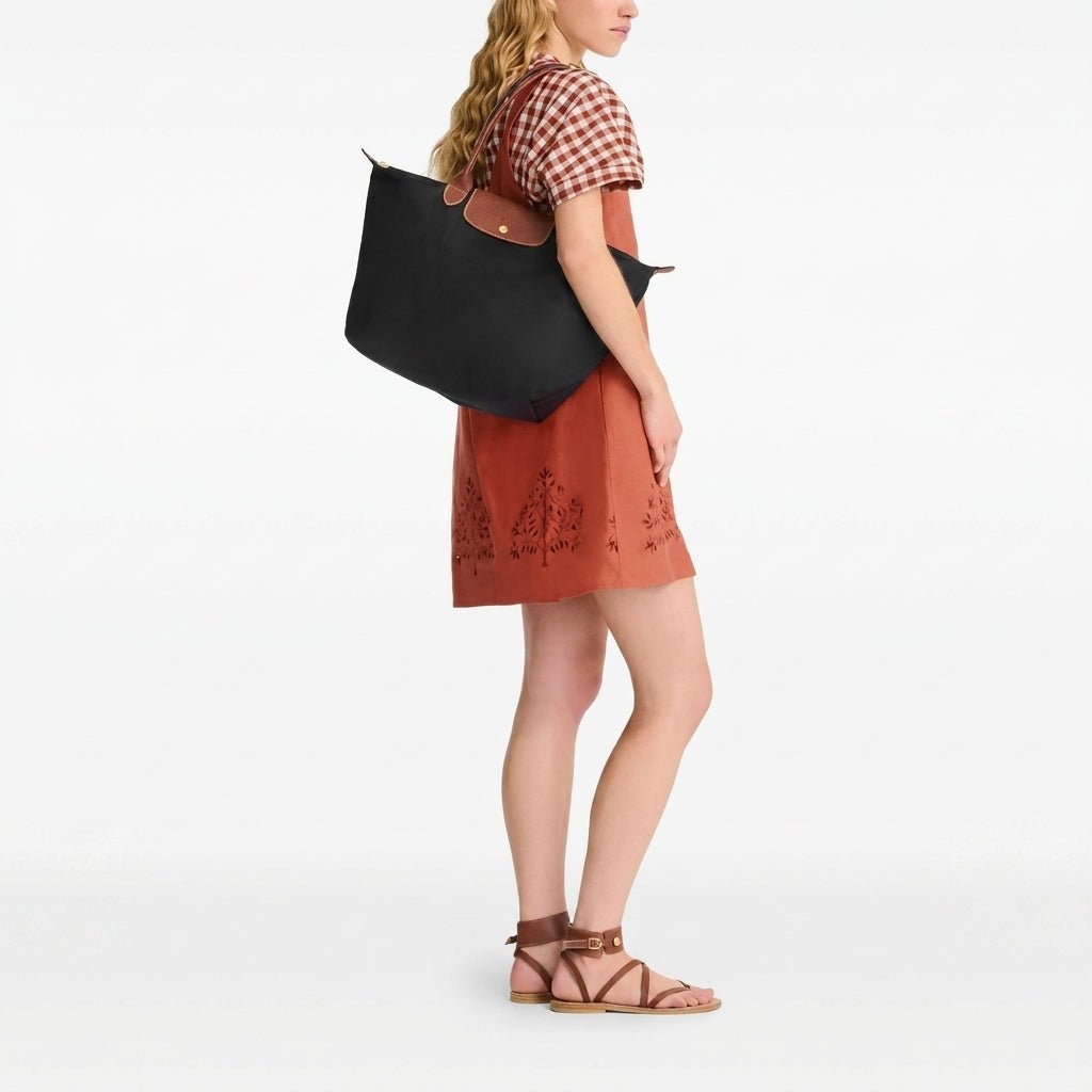 Shoulder Bag for Women – Structured Design with Organised Interior for Everyday Use - We are MFEO
