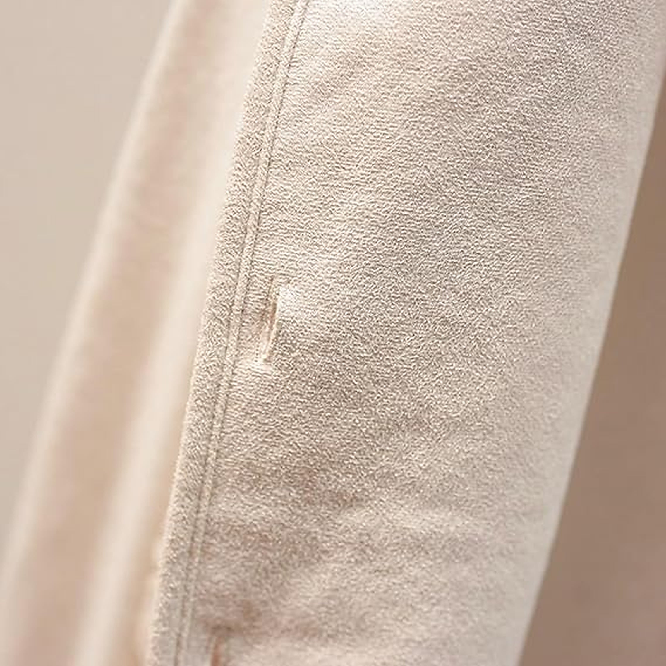 Women's Sleeveless Vest with Button Closure – Versatile Layer for All Seasons - We are MFEO