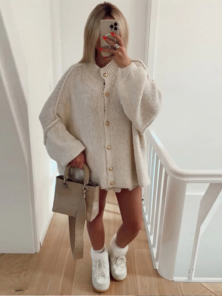 Women's Oversized Knit Cardigan – Button Front with Ribbed Neckline for Casual Wear 1