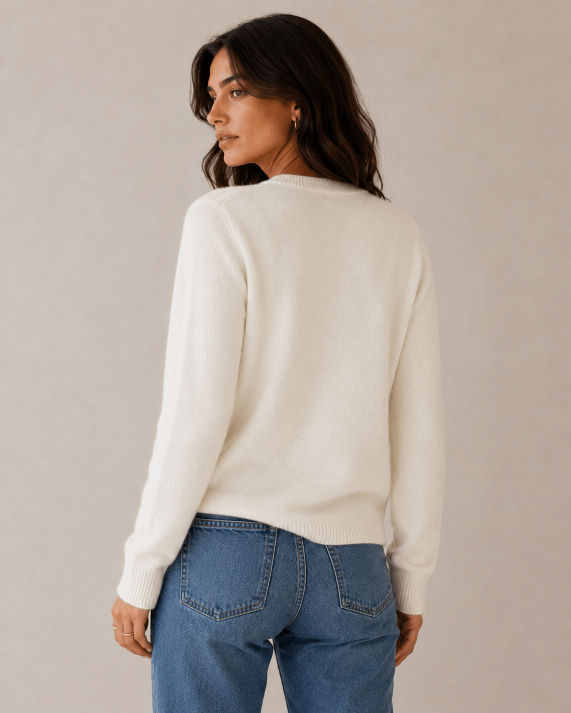 Cashmere Cardigan for Women – Fitted Round Neck with Button Front - We are MFEO