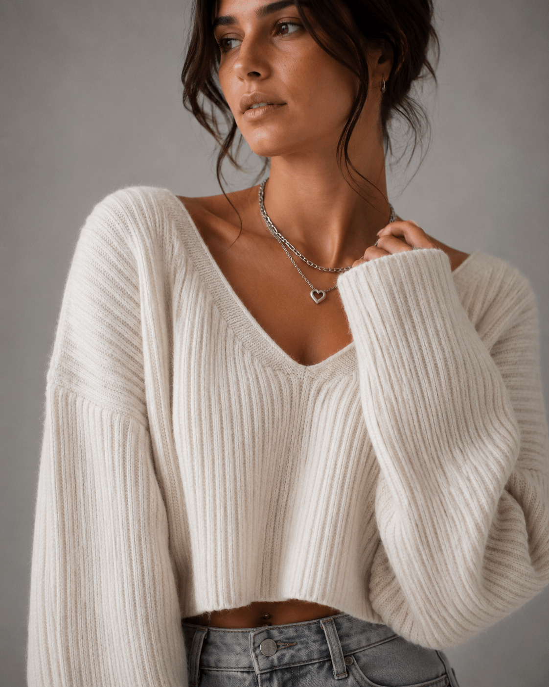 Cropped V-Neck Sweater with Crochet Texture – High Stretch Knit for Autumn/Winter - We are MFEO