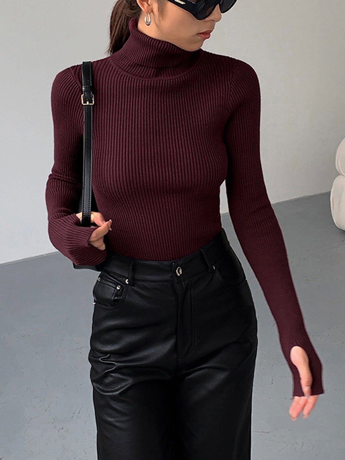 Slim Fit Turtleneck Top for Women – Comfortable Knit for Layering in Autumn/Winter - We are MFEO
